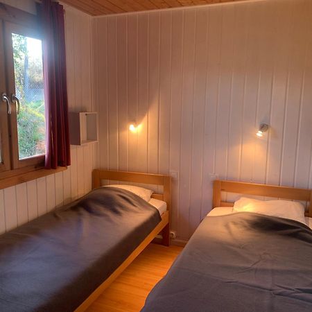 Camping Familial Paisible Avec Piscine, Mobil Home , Chalet, Studio & Emplacement Nue Casties-Labrande Eksteriør bilde